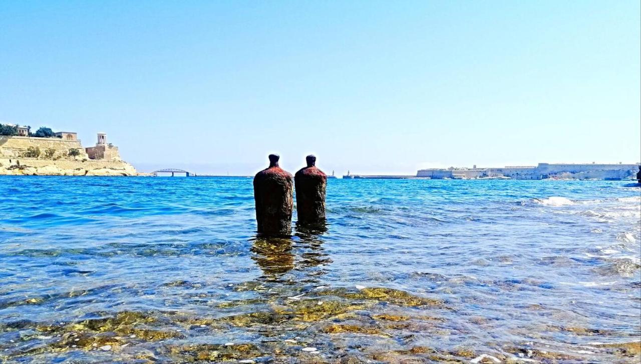 Modern Apt Kalkara Seafront! Eksteriør billede