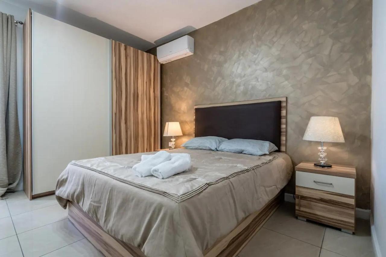 Modern Apt Kalkara Seafront! Eksteriør billede